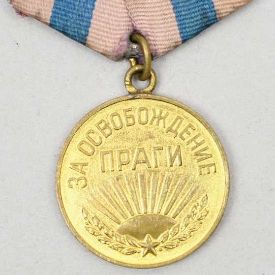 Russia WWII Medal for the Liberation of Prague Type 1
