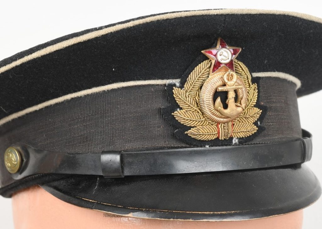 Russian WWII M40 Navy Officers Visor Cap with Extra White Removable Top