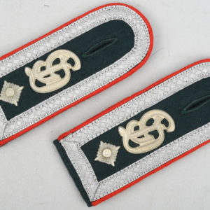 Grossdeutschland Artillery Feldwebel's Shoulder Straps