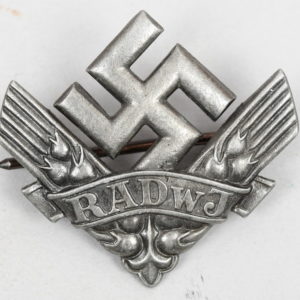 RADwJ Young Woman's War Helper Badge