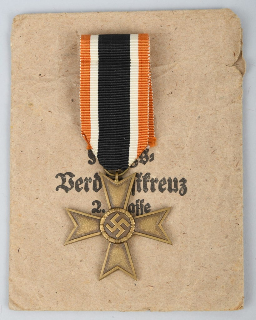 War Merit Cross 2'class Without Swords and Paper Envelope of Issue