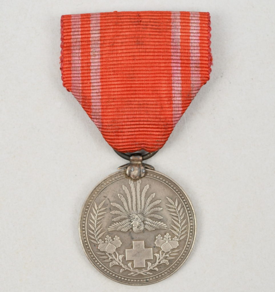 Japanese Mens Red Cross Membership Medal