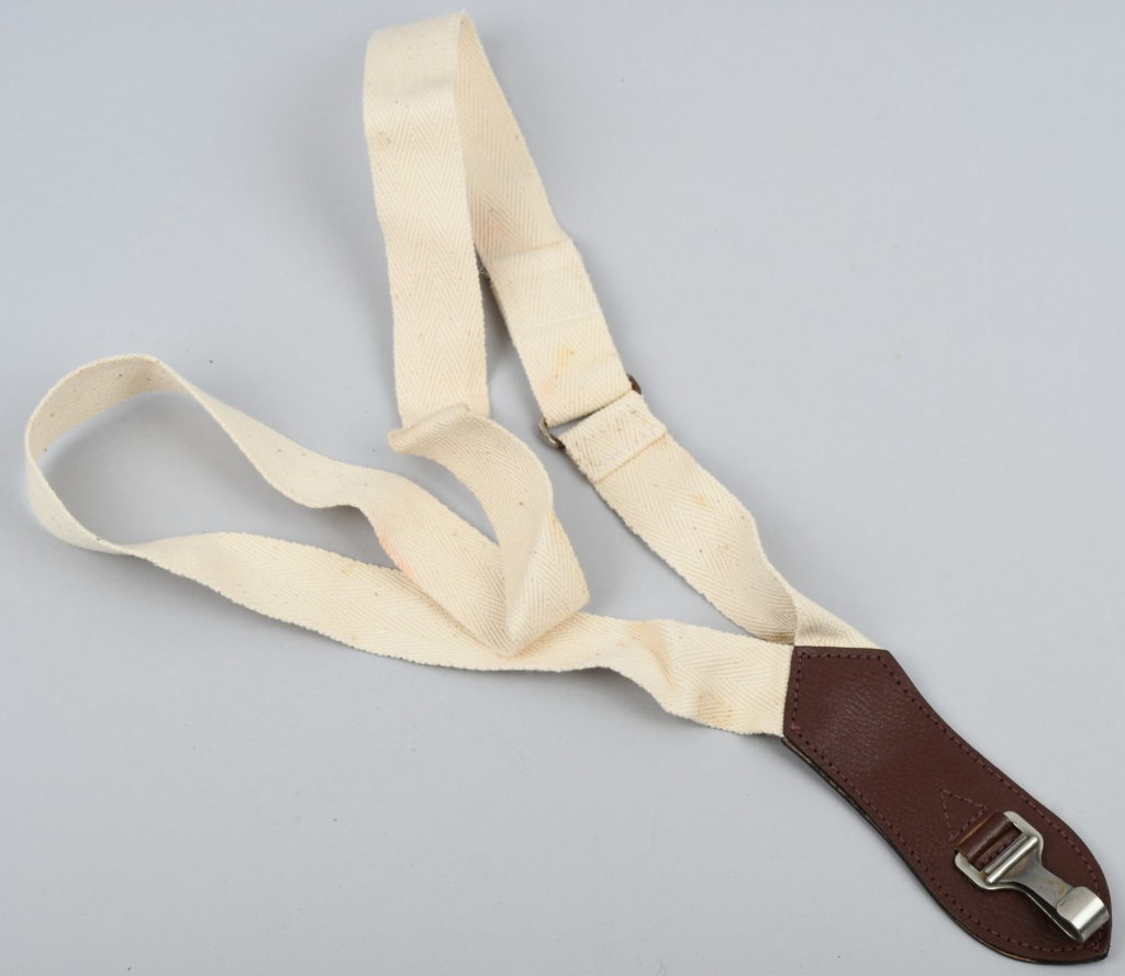 Heer Officer's Over the Shoulder Sword Hanger