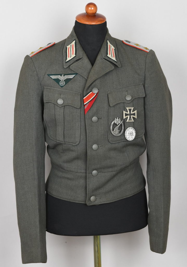Heer Artillery Hauptmann's M44 Tunic
