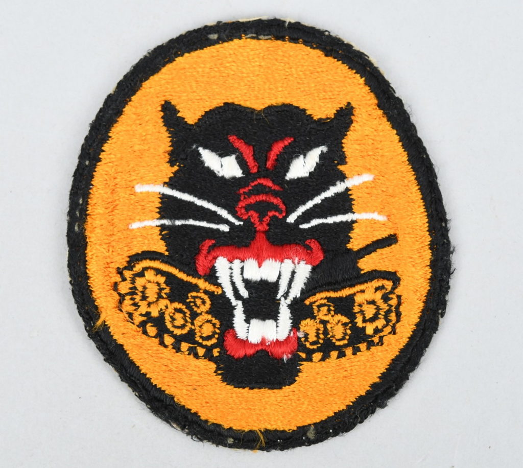 U.S. Army WWII Tank Destroyer Sleeve Badge 8 Wheel Variant
