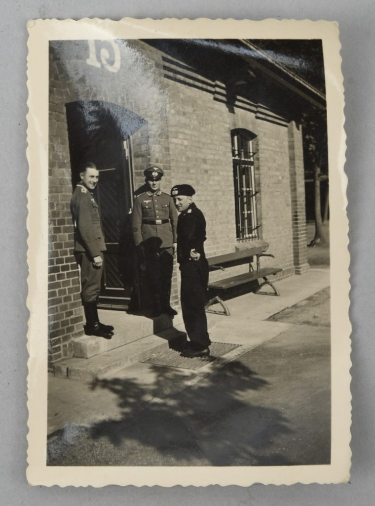 Heer Panzer Officer With Panzer Beret Photo