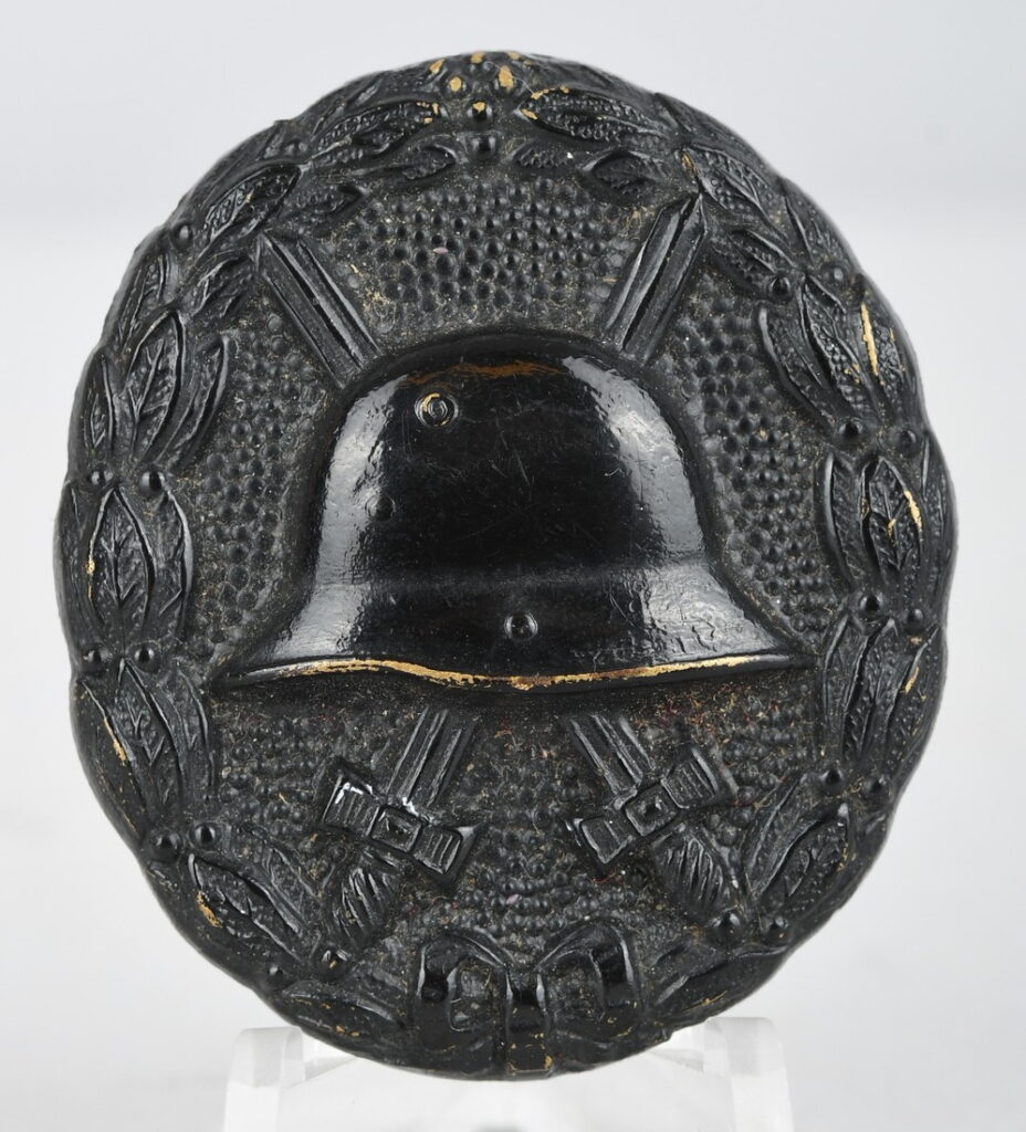 Wound Badge In Black 1914-1918 Made of Tombak