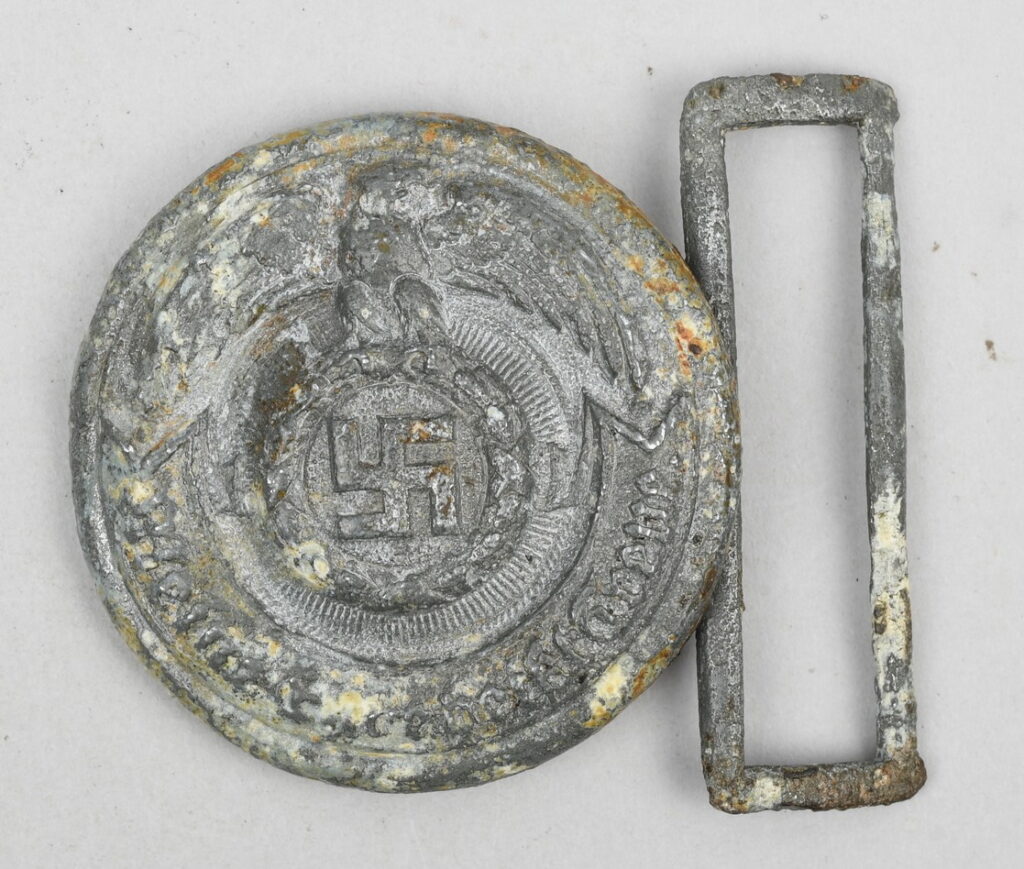 Ground Dug Waffen-SS Officer's Belt Buckle