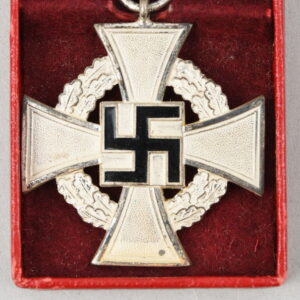 Cased Twenty-Five Year Faithful Service Cross