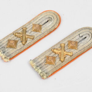 Heer Ordnance Hauptmann's Shoulder Boards