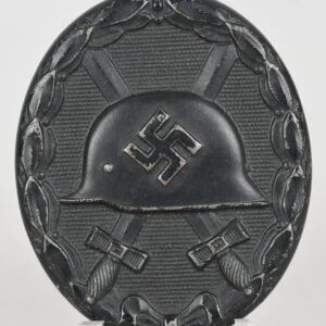 Wound Badge 1939 in Black Maker Marked L/56