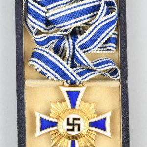 German Mother's Cross in Gold with Case of Issue