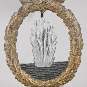 Kriegsmarine Minesweeper War Badge Maker Marked R.S.