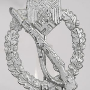 Infantry Assault Badge in Silver, Maker Marked 4
