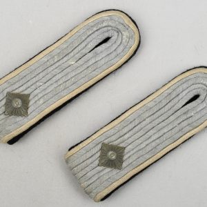 Waffen-SS Obersturmführers Shoulder Straps