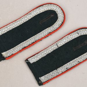 Heer Artillery Unteroffizers Shoulder Boards